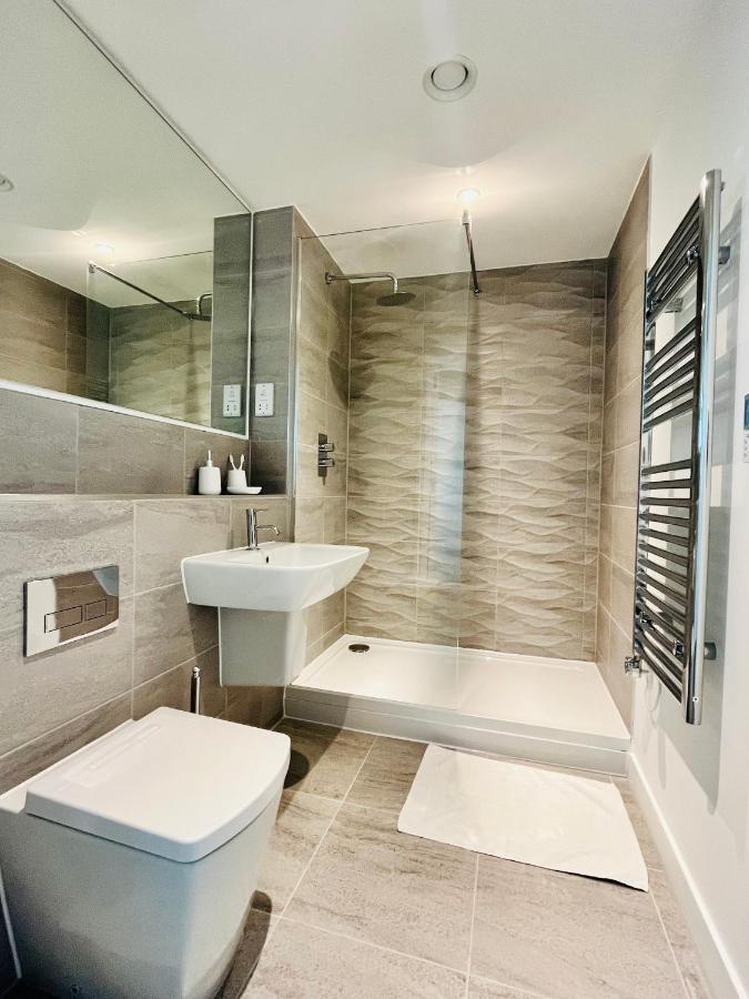 Fully Equipped One Bedroom Apartment Near Old Trafford Stadium! Manchester Extérieur photo